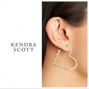 NWT Sophee Gold Heart Hoop Earrings by Kendra Scott